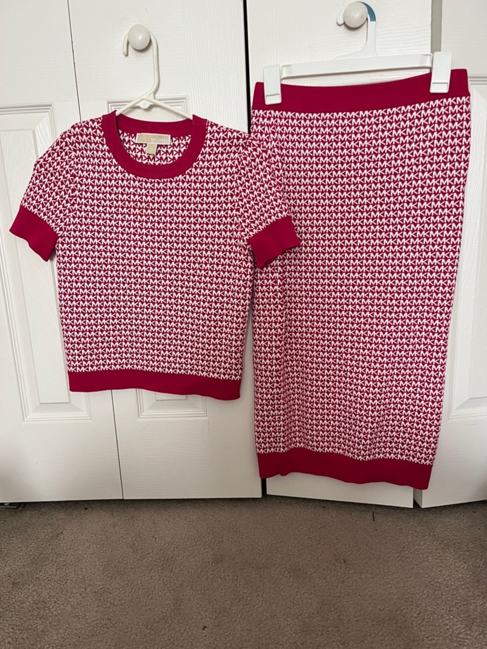Michael kors top and skirt set